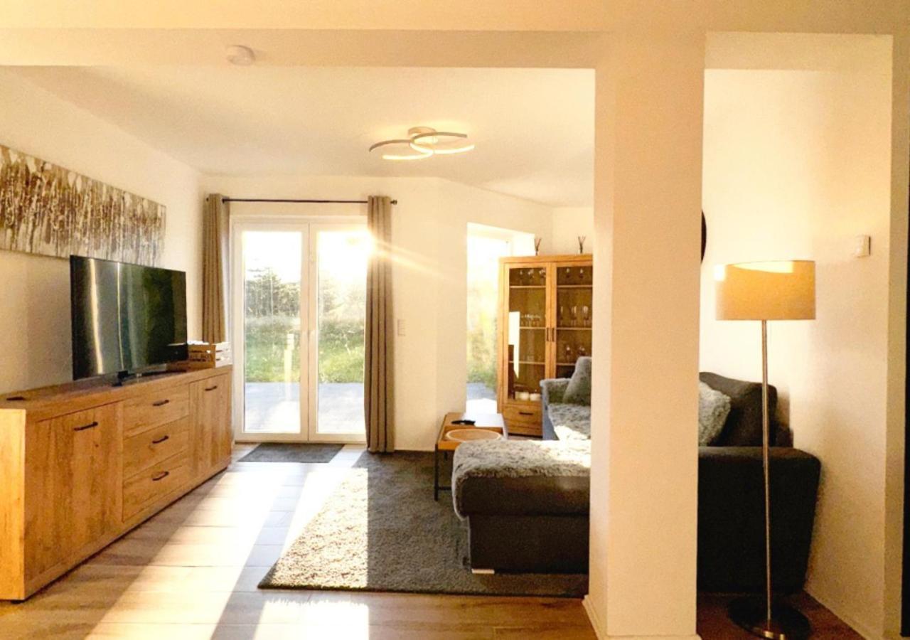 Greenhouse Living Apartment Nivis Mit Garten - 4 Minuten Nach Winterberg - Wandern, Mountainbike Fahren - Natur Geniessen Medebach Extérieur photo