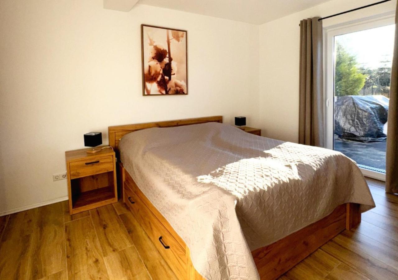 Greenhouse Living Apartment Nivis Mit Garten - 4 Minuten Nach Winterberg - Wandern, Mountainbike Fahren - Natur Geniessen Medebach Extérieur photo